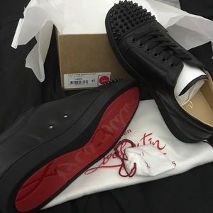 Black spike Flat Calf